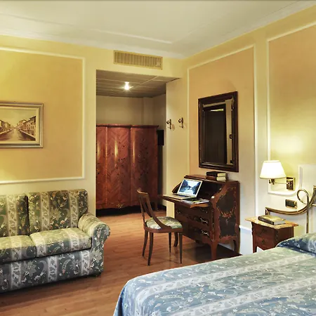 Ξενοδοχείο Simplon 4*