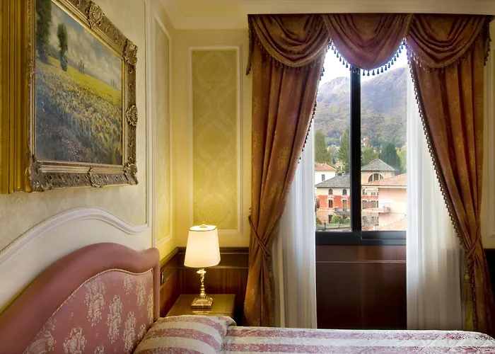 シンプロン 4* バヴェーノ